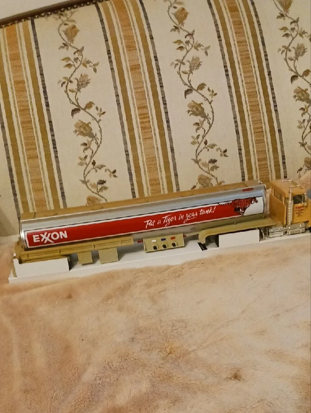 Gold & Red Tanker Truck Toy for Kids New In The Box